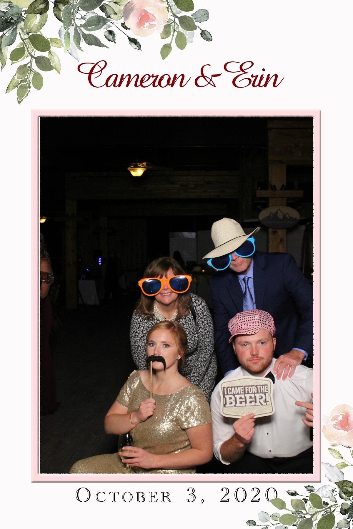 Cameron and Erin | View more photos from the event at gallery.mainemagicmirror.com/u/MaineMagicMirror/Cameron-and-Erin